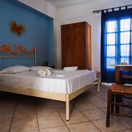 Apartahotel Manos 4*
