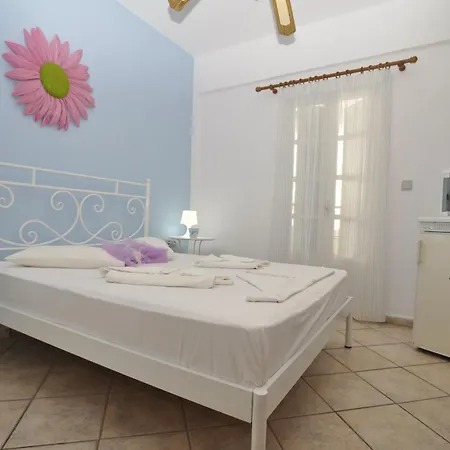 Apartahotel Manos Mégas Yialós-Nítes
