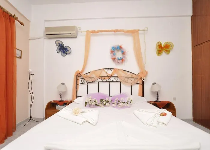 Aparthotel Manos Mégas Yialós-Nítes