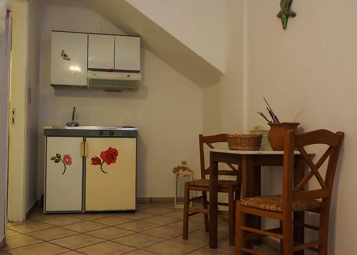 Manos Mégas Yialós-Nítes