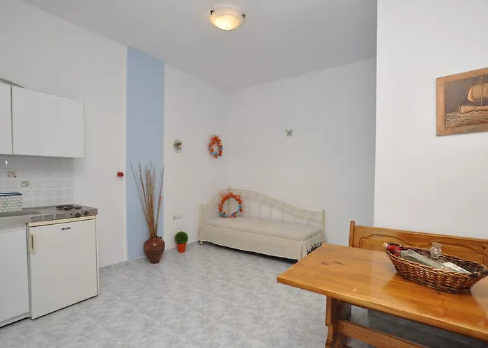 Aparthotel Manos Mégas Yialós-Nítes