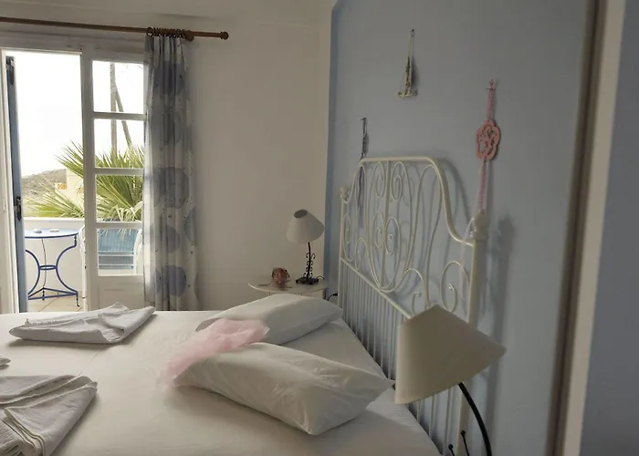 Manos 4* Mégas Yialós-Nítes