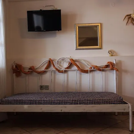 Aparthotel Manos Mégas Yialós-Nítes