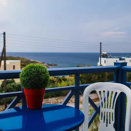 Manos Aparthotel 3*