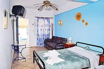 Manos Mégas Yialós-Nítes