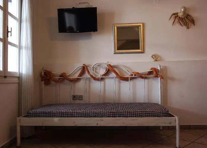 Aparthotel Manos Mégas Yialós-Nítes