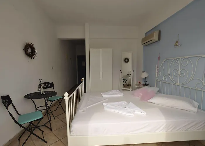 Aparthotel Manos Mégas Yialós-Nítes